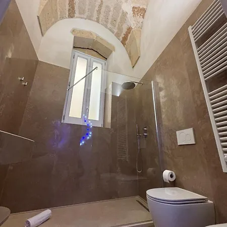 Antony Apartment *